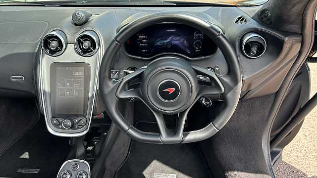 570S Spider