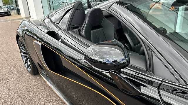 570S Spider
