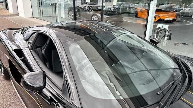 570S Spider