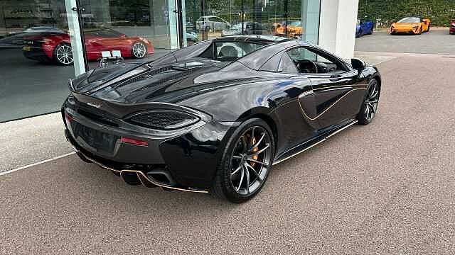 570S Spider