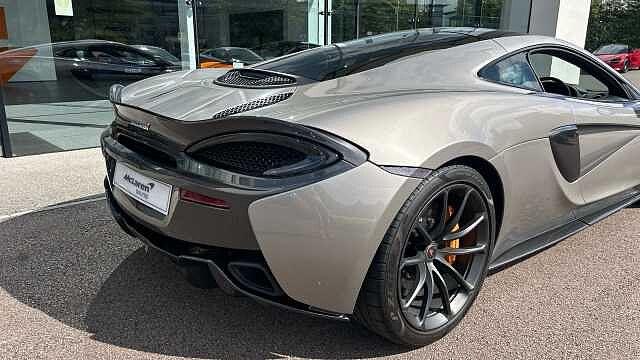 570GT