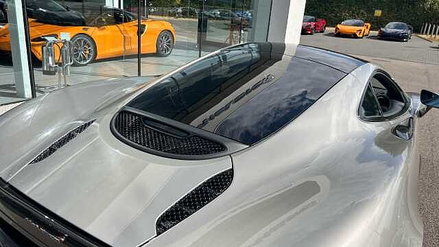 570GT