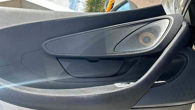 570GT