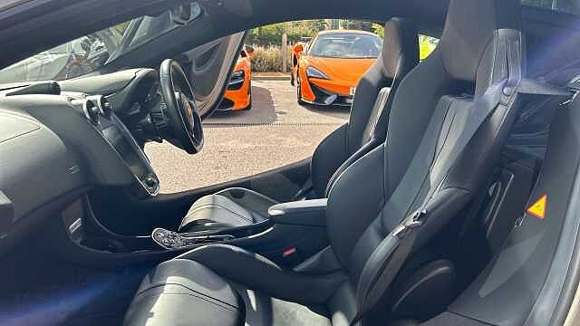 570GT