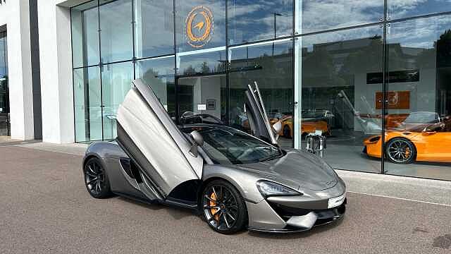 570GT