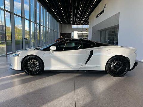 mclaren-vehicle-image