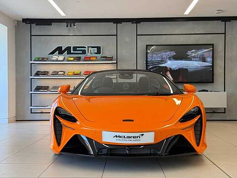 mclaren-vehicle-image