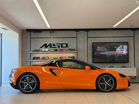 mclaren-vehicle-image